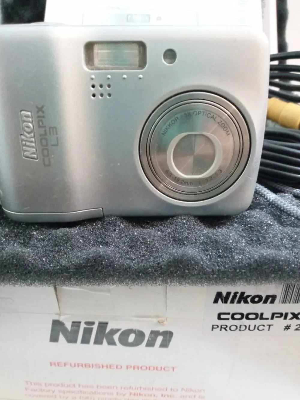 Nikon COOLPIX L3 5.1MP Digital Camera Bundle w/ Box Manual Cables Tested